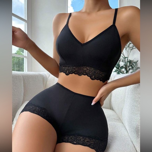 Other - Floral lace btakette and panty lingerie Set sexy pajamas